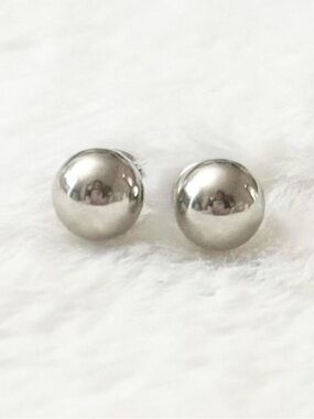 5/$15 🩷 MUST BUNDLE Silver Ball Stud Earrings - Silver